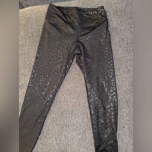 Black Leopard Print Leggings